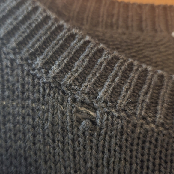 Vintage Floral Embroidered Sweater - Picture 2 of 5